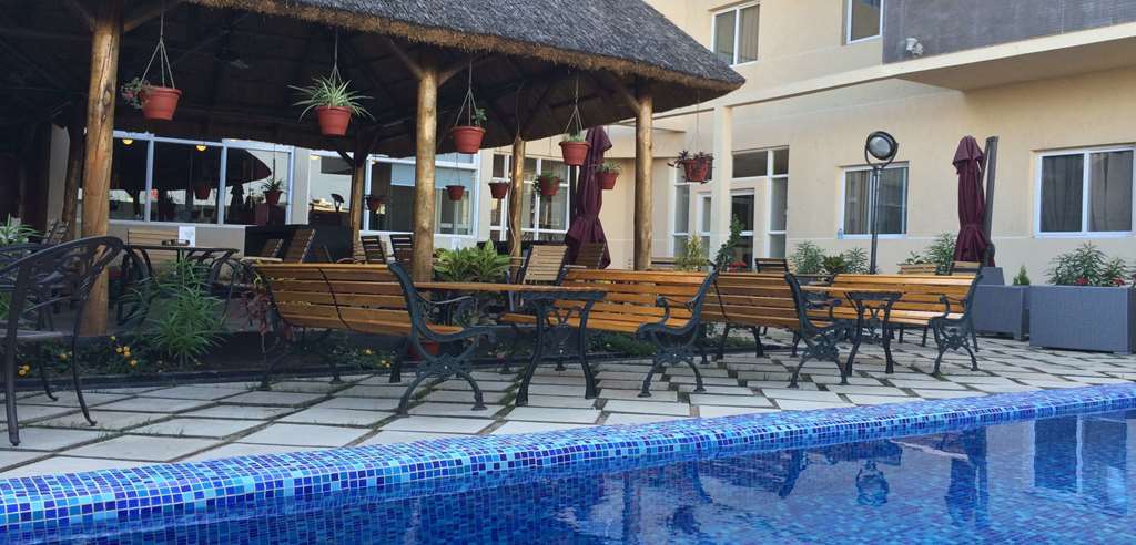 Tulip Inn จูบา ร้านอาหาร รูปภาพ